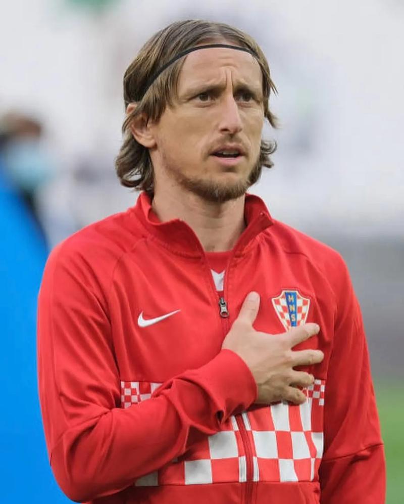 5犯离场却获主帅认可，杨瀚森首次先发4+5+2+，开拓者惨败灰熊